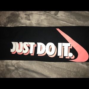 NWT! Nike “Just Do It” Graphic Leggings
